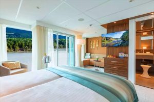 Thumbnail of Amadeus Star Cabin